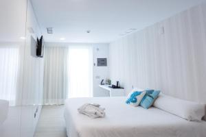 seven hotel and wellness caters to gay men