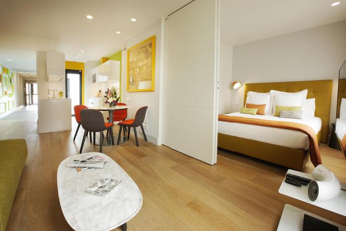 cosmo apartments rambla de catalunya