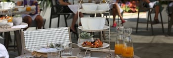 Alàbriga Hotel & Home Suites,Girona>>Costa Brava,5 star
