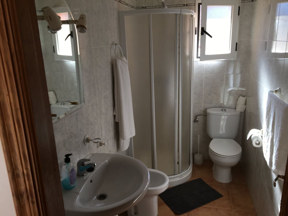 hostel el lago caceres