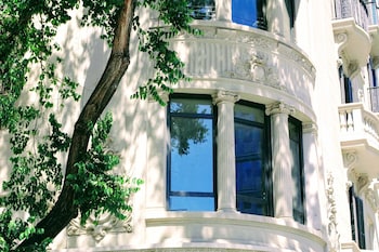 Casagrand Luxury Suites Barcelona,Esplugues De Llobregat>>Barcelona,5 star