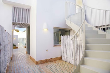 overland suites catedral