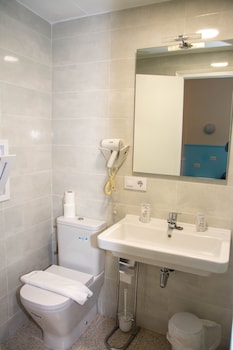 hostal emporda