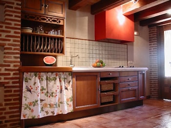 Villa Don Juan Ii,Castile And Leon>>Segovia,3.5 star