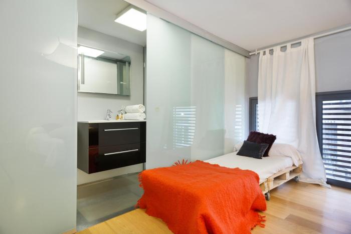 msb gracia pool terrace center