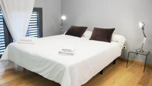 msb gracia pool terrace center