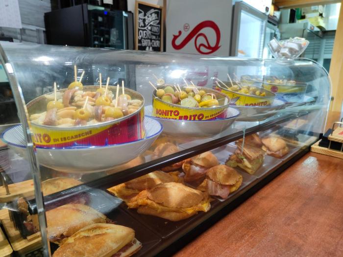 hostal cuentame evolucion auto check in