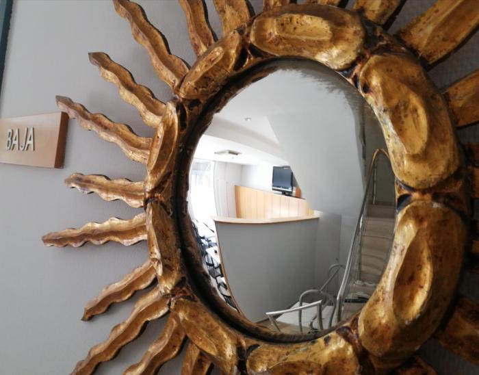 hostal cuentame evolucion auto check in