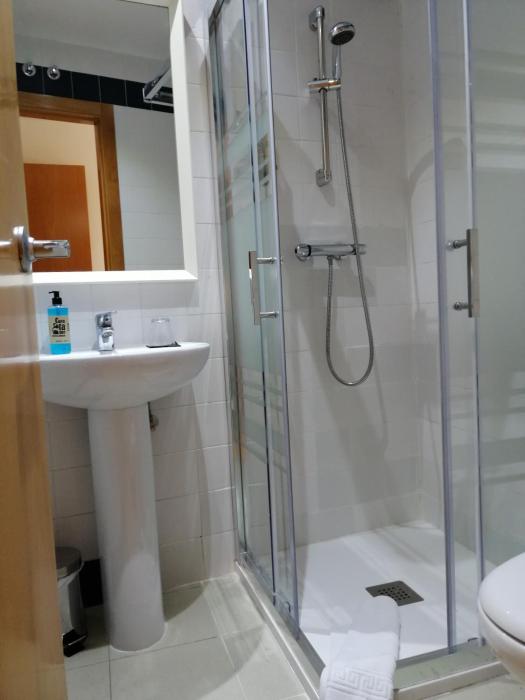 hostal cuentame evolucion auto check in