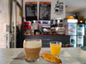 hostal cuentame evolucion auto check in