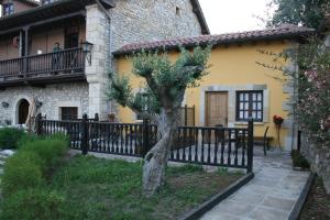 trisileja en posada la busta