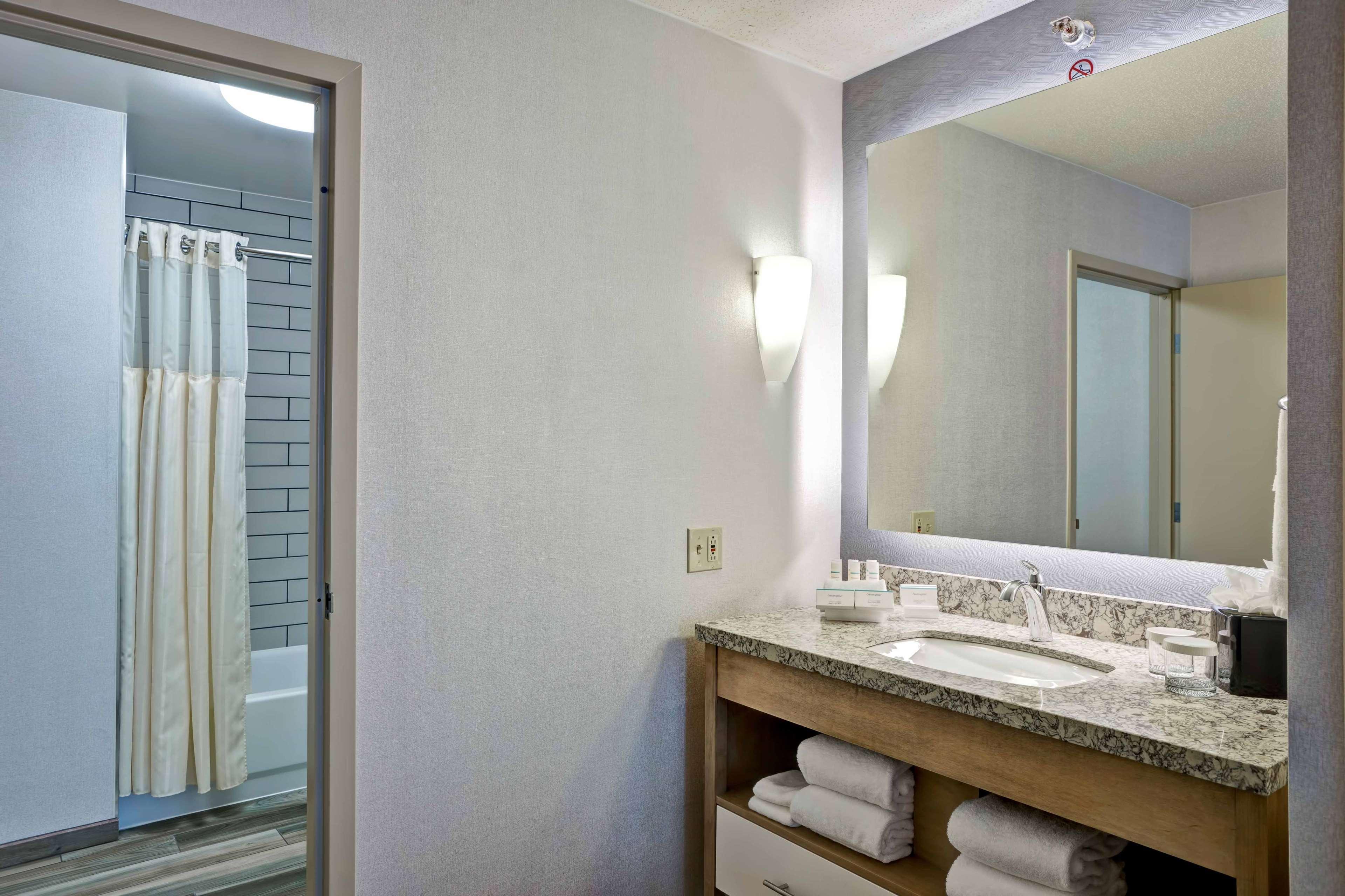 homewood suites by hilton chicago downtown