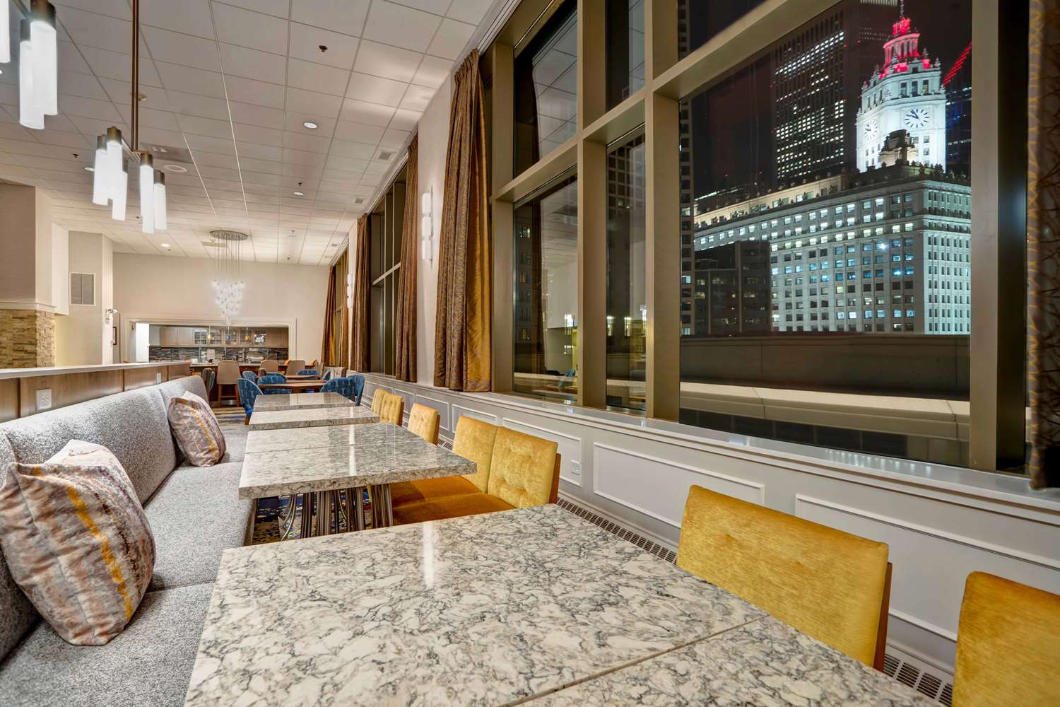 homewood suites by hilton chicago downtown