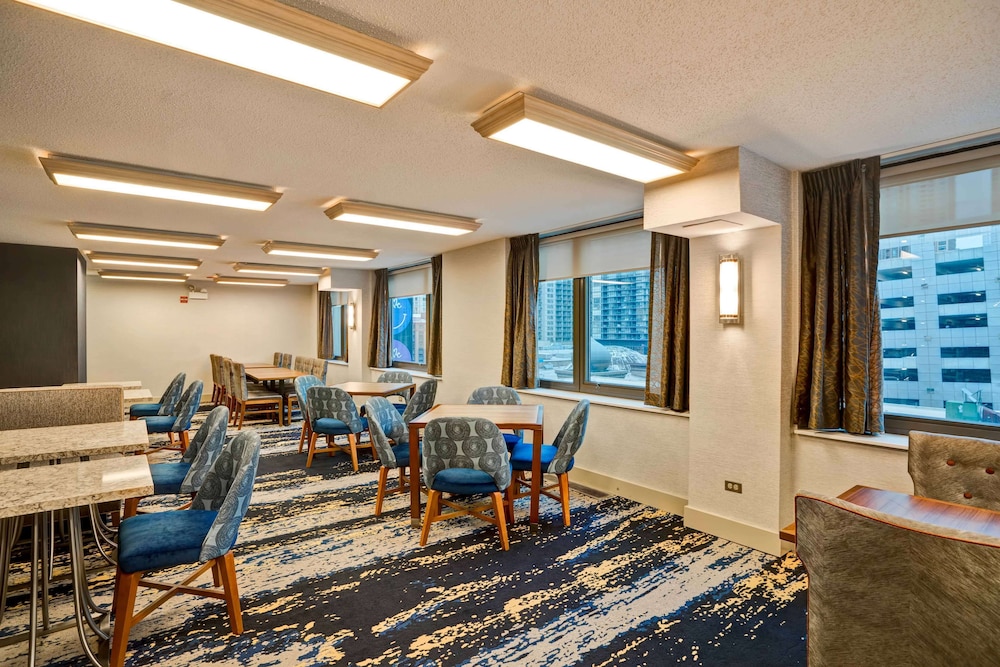homewood suites by hilton chicago downtown