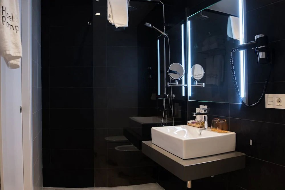 hotel pompaelo urban spa