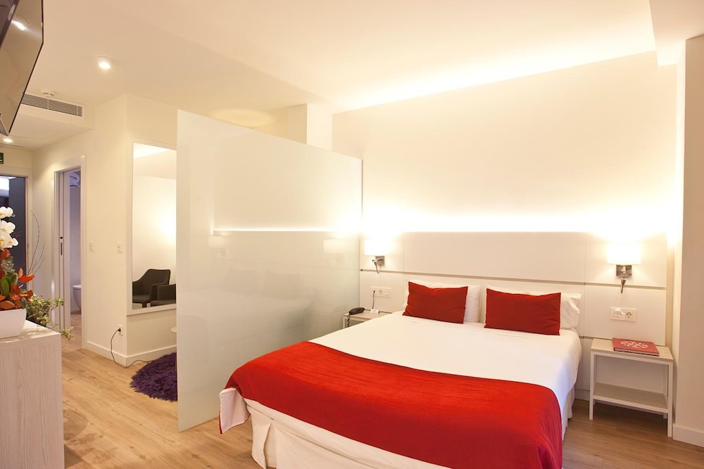 hotel pompaelo urban spa