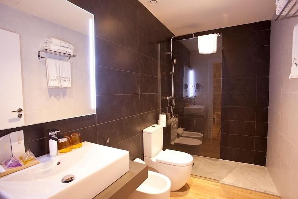 hotel pompaelo urban spa