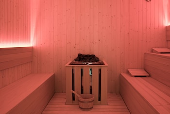 hotel pompaelo urban spa
