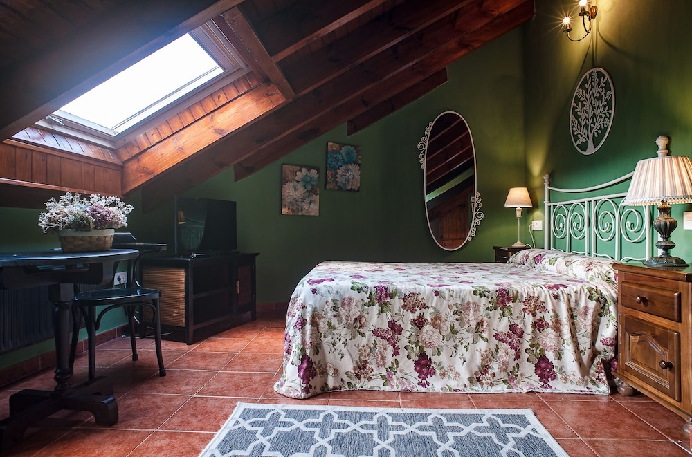 hotel corru san pumes
