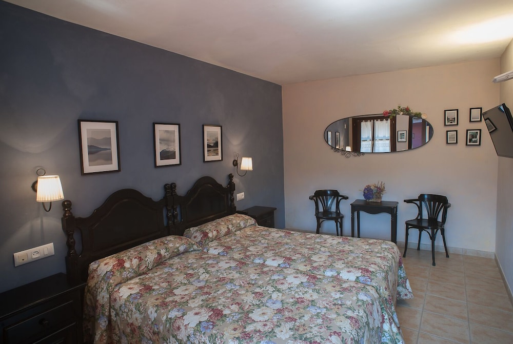 hotel corru san pumes
