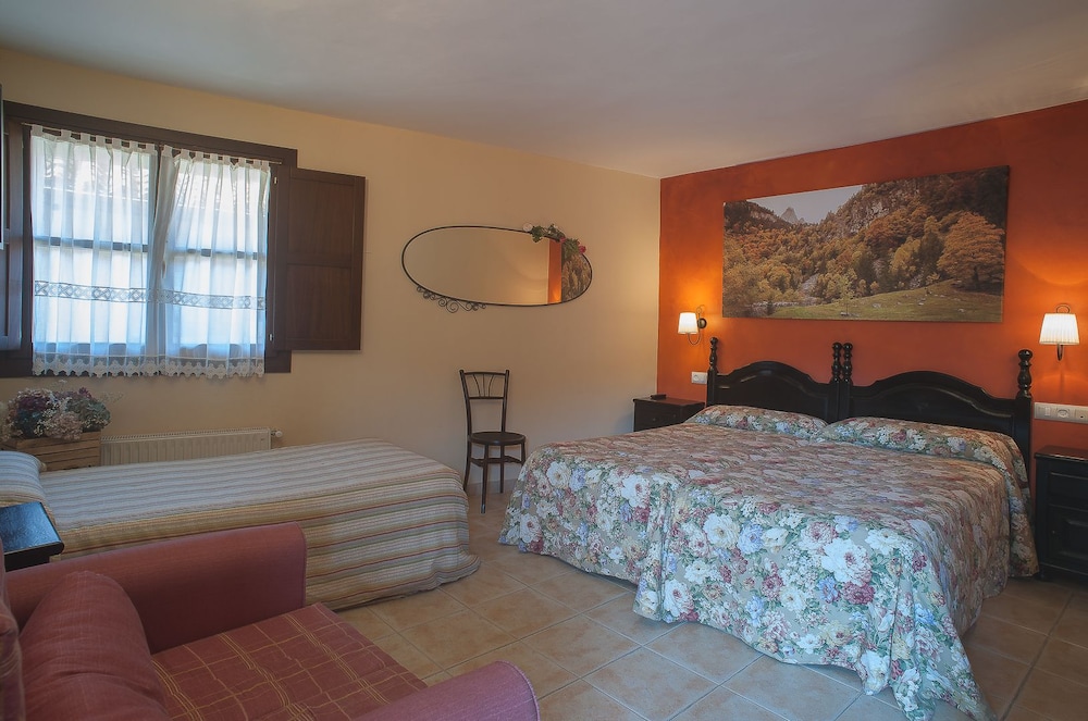 hotel corru san pumes