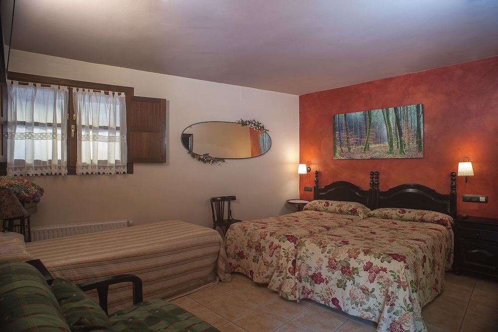 hotel corru san pumes