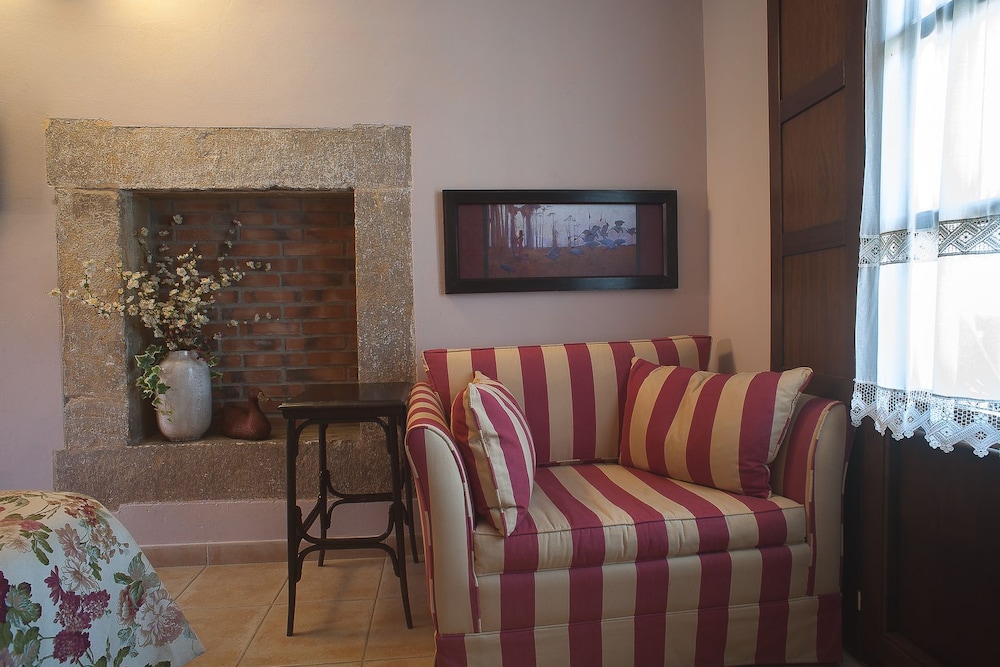 hotel corru san pumes