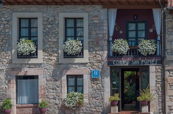 hotel corru san pumes