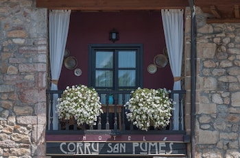 hotel corru san pumes