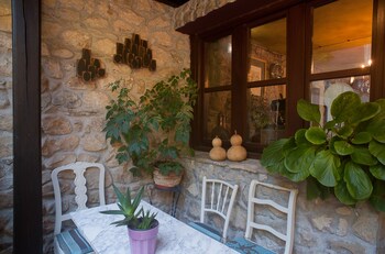 Hotel Corru San Pumés,Cangas De Onis>>Asturias,2 star