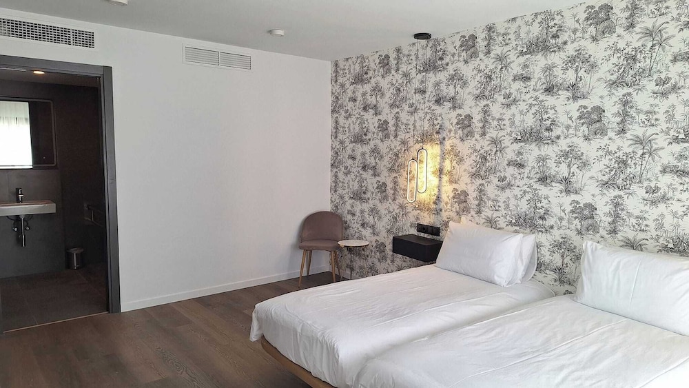 the orange house boutique hotel