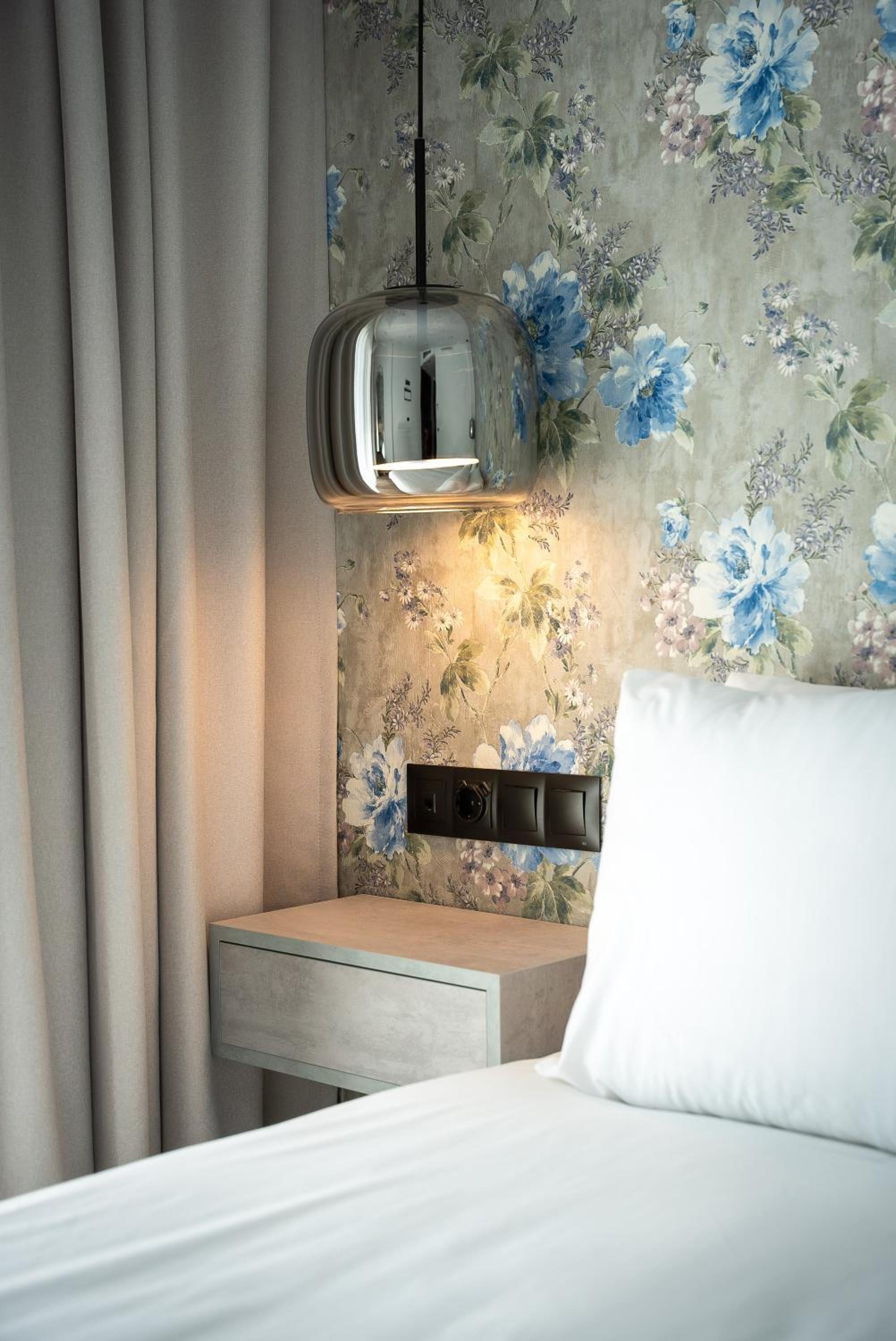 the orange house boutique hotel