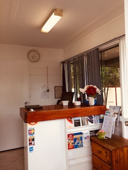 red cedar motel