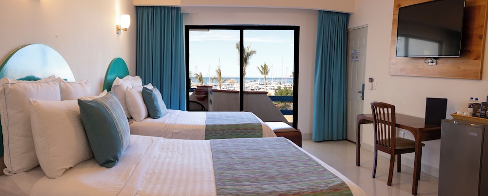 the westmarine waterfront hotel