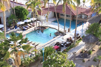 the westmarine waterfront hotel