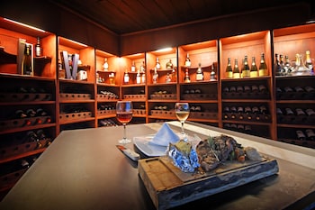 the westmarine waterfront hotel