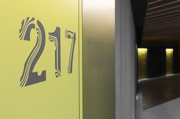 hotel rec barcelona adults only
