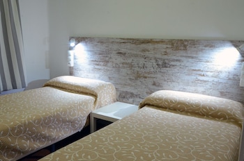 hostel almansa