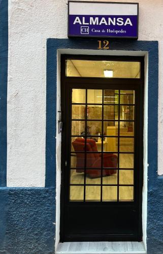 hostel almansa