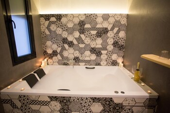 s30 reina victoria suites