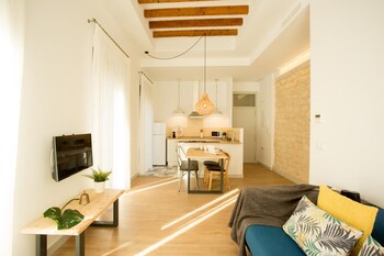 s30 reina victoria suites