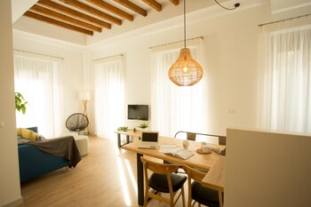 s30 reina victoria suites