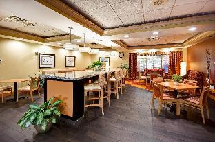 hampton inn chicopee springfield