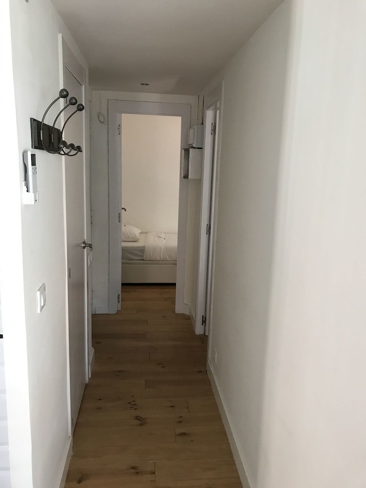 olala wow apartments