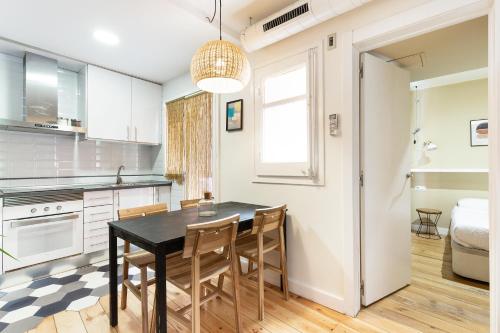 Olala Wow Apartments,Cornella De Llobregat>>Barcelona,4 star