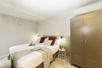 wander by pillow adults only