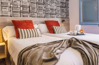 wander by pillow adults only