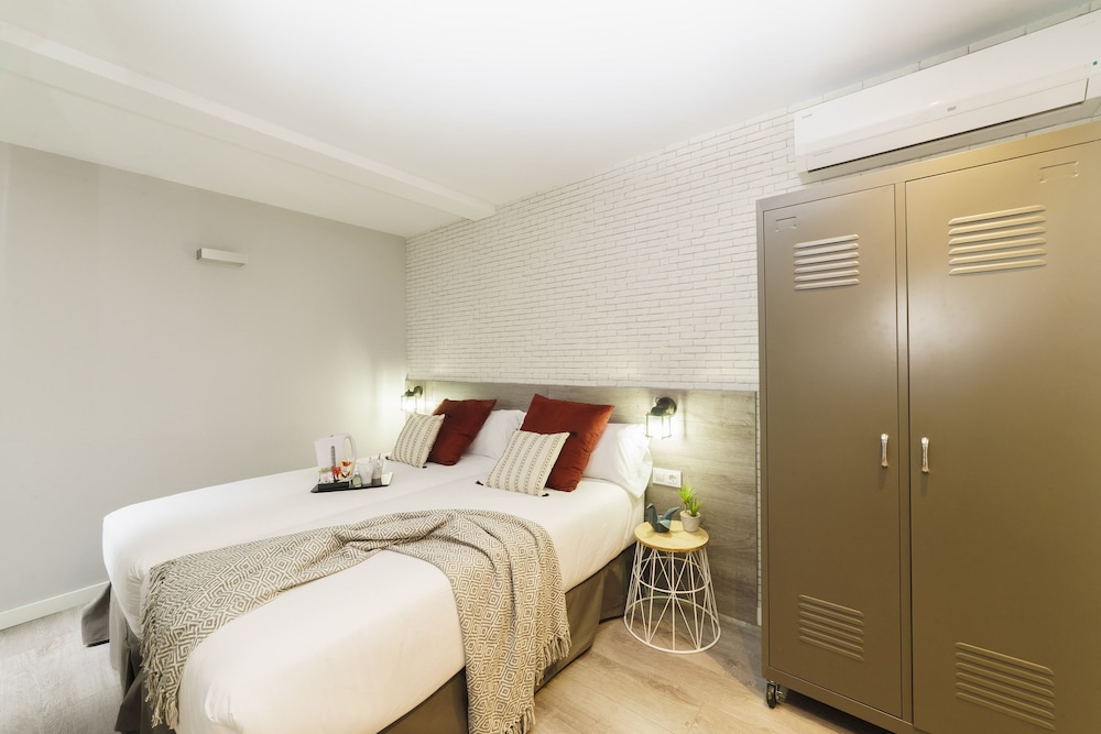 wander by pillow adults only