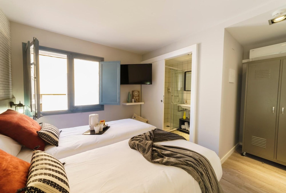 wander by pillow adults only