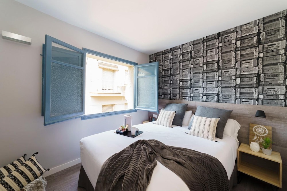 wander by pillow adults only